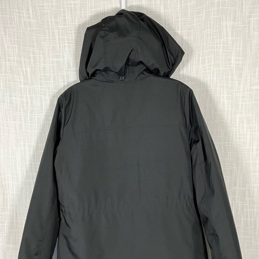 Weatherproof Raincoat Size M Black with Plaid Lining Removable Hood - Picture 4 of 6